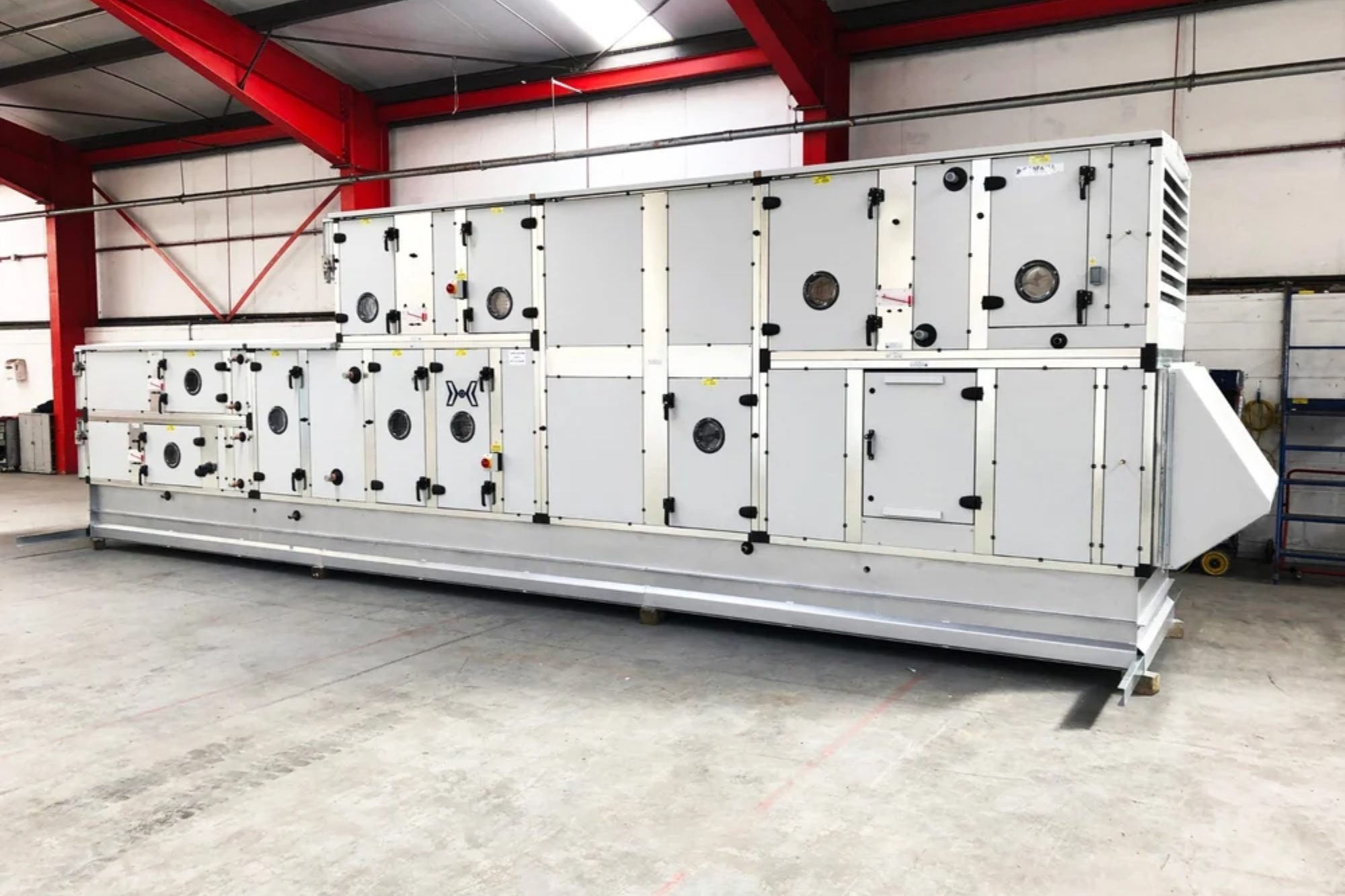 Cleanroom Equipment - Pass Boxes - Laminar Flow Units - Air Showers (28)